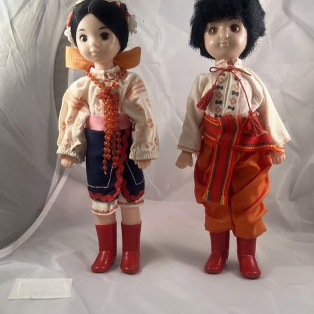 Pair of Vintage Soviet-Era Ukrainian Folk Dolls -- Handmade 10" Tall, Traditiona